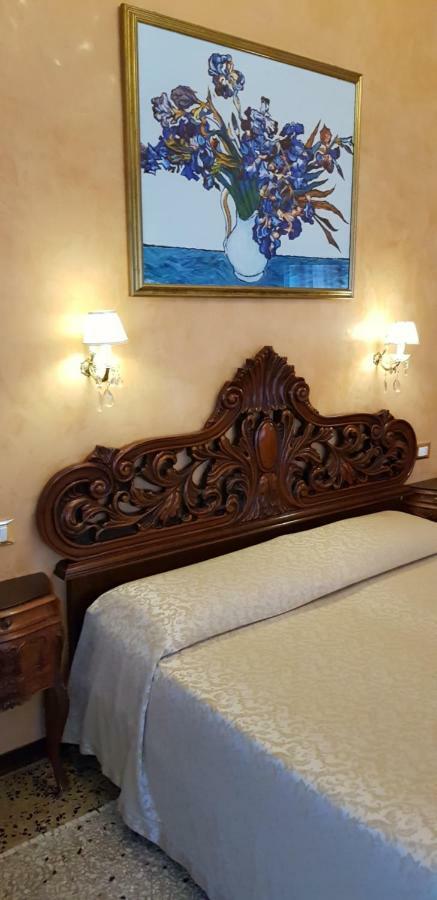 Bb Venezia Bed and Breakfast Buitenkant foto